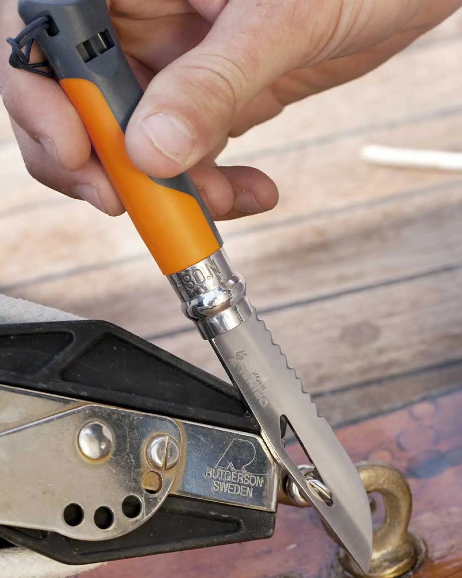 Couteau acier inoxydable Opinel N°08 Outdoor à personnaliser - 9