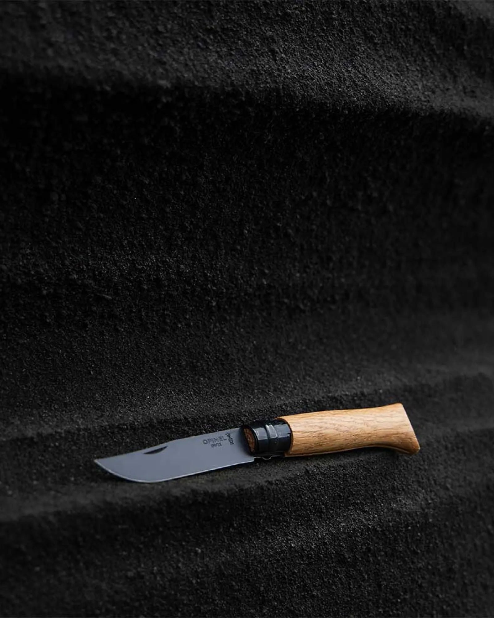 Couteau acier inoxydable Opinel N°08 Chêne Black à personnaliser - 3