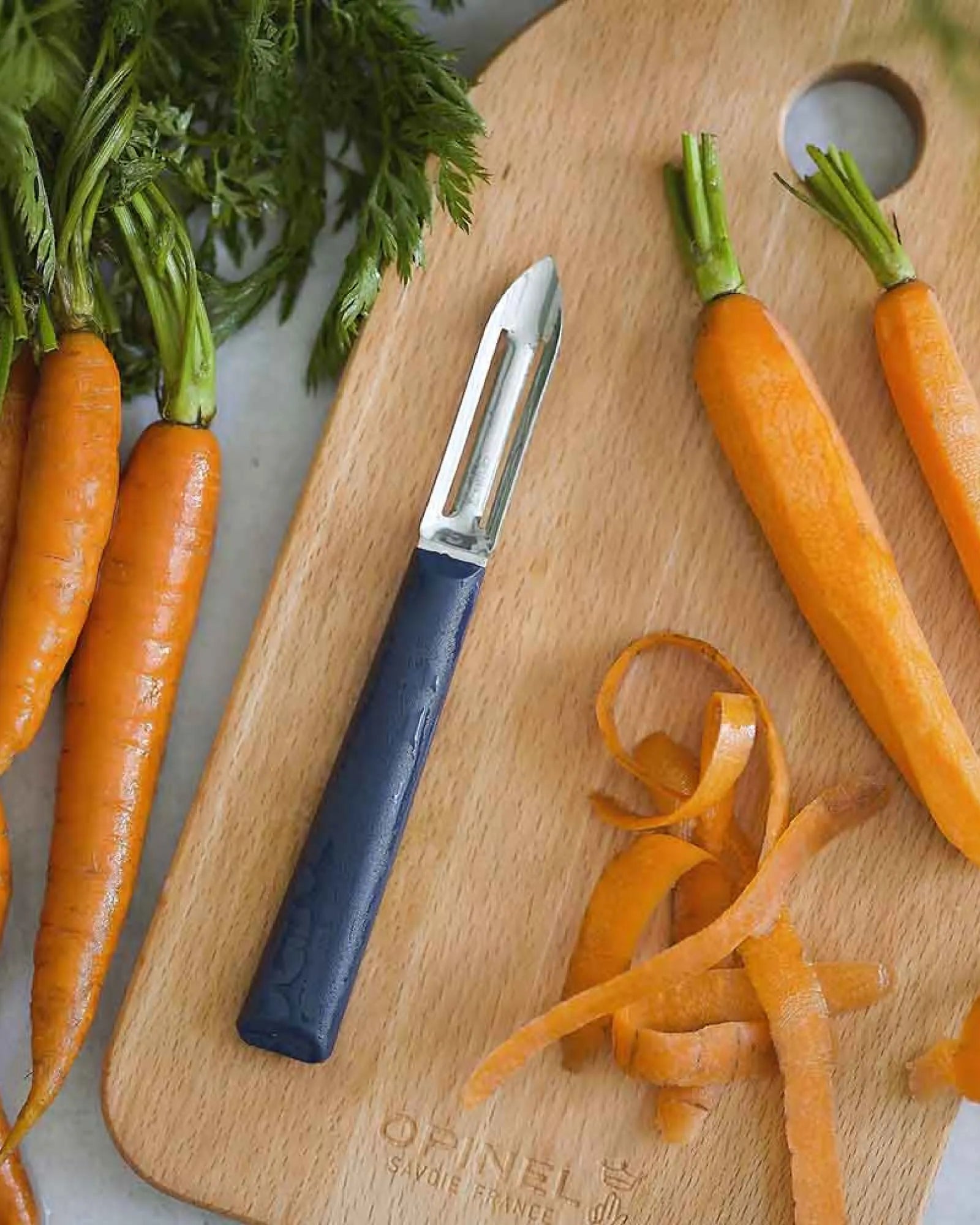 Eplucheur acier inoxydable Opinel N°315 à personnaliser - 2