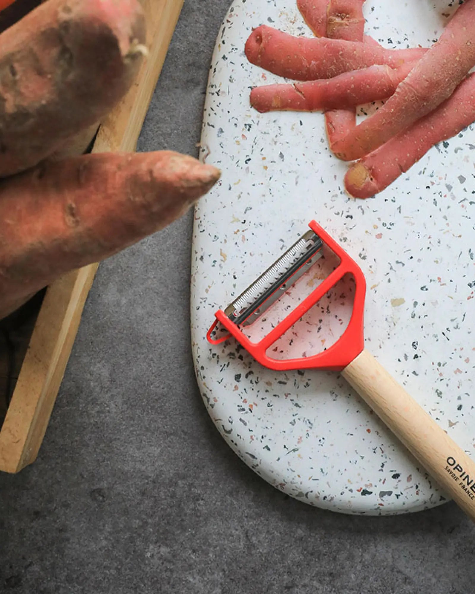 Eplucheur inox éco-responsable Opinel T-Duo à personnaliser - 8