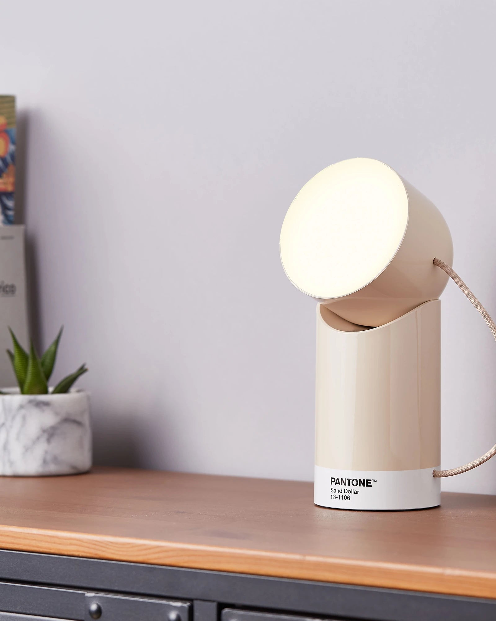 Lampe LED portable Lexon Orbe Light à personnaliser - 21