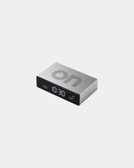 Réveil aluminium Lexon Flip Premium à personnaliser - 1
