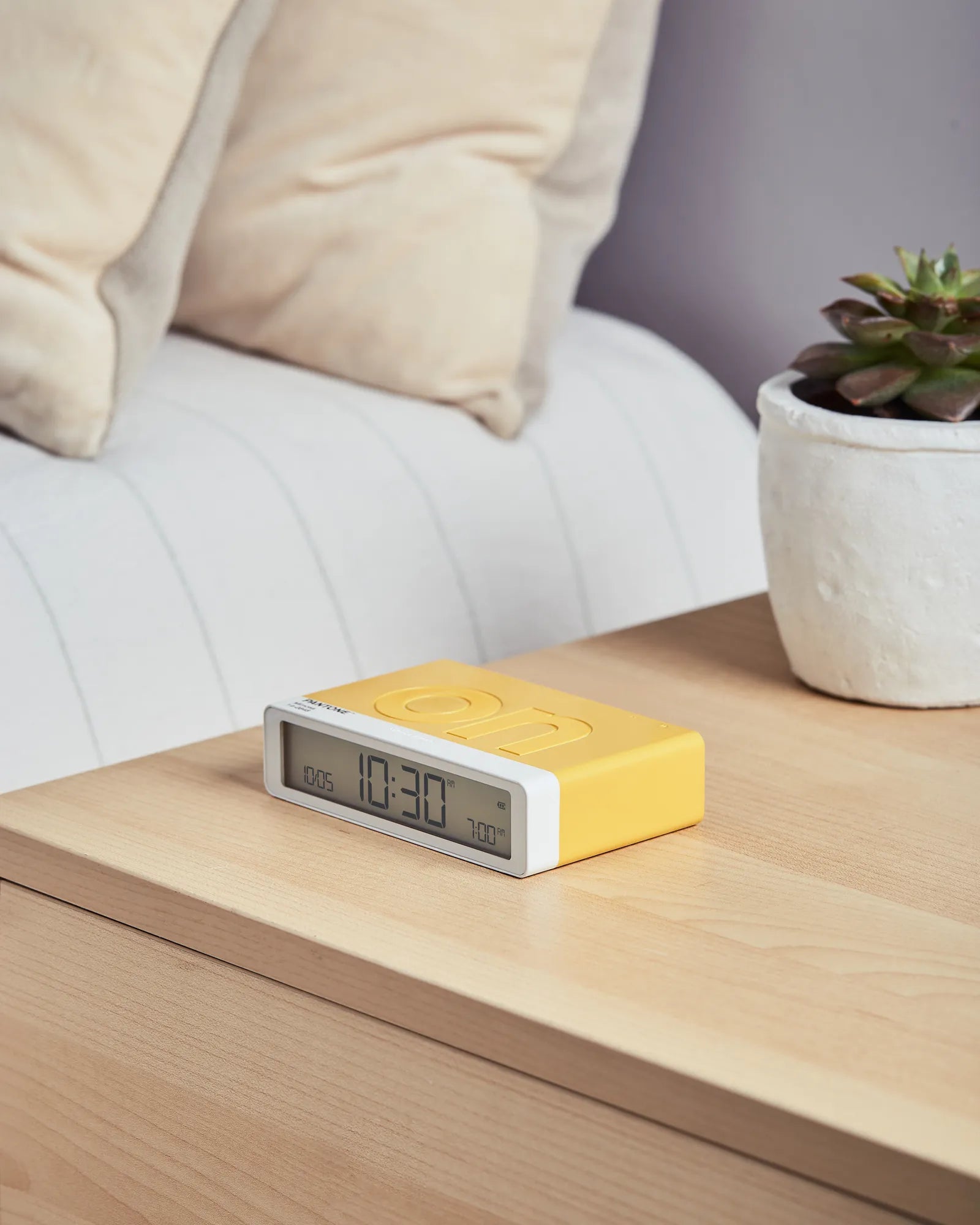 Réveil LCD réversible Lexon Flip+ MIMOSA à personnaliser - 6