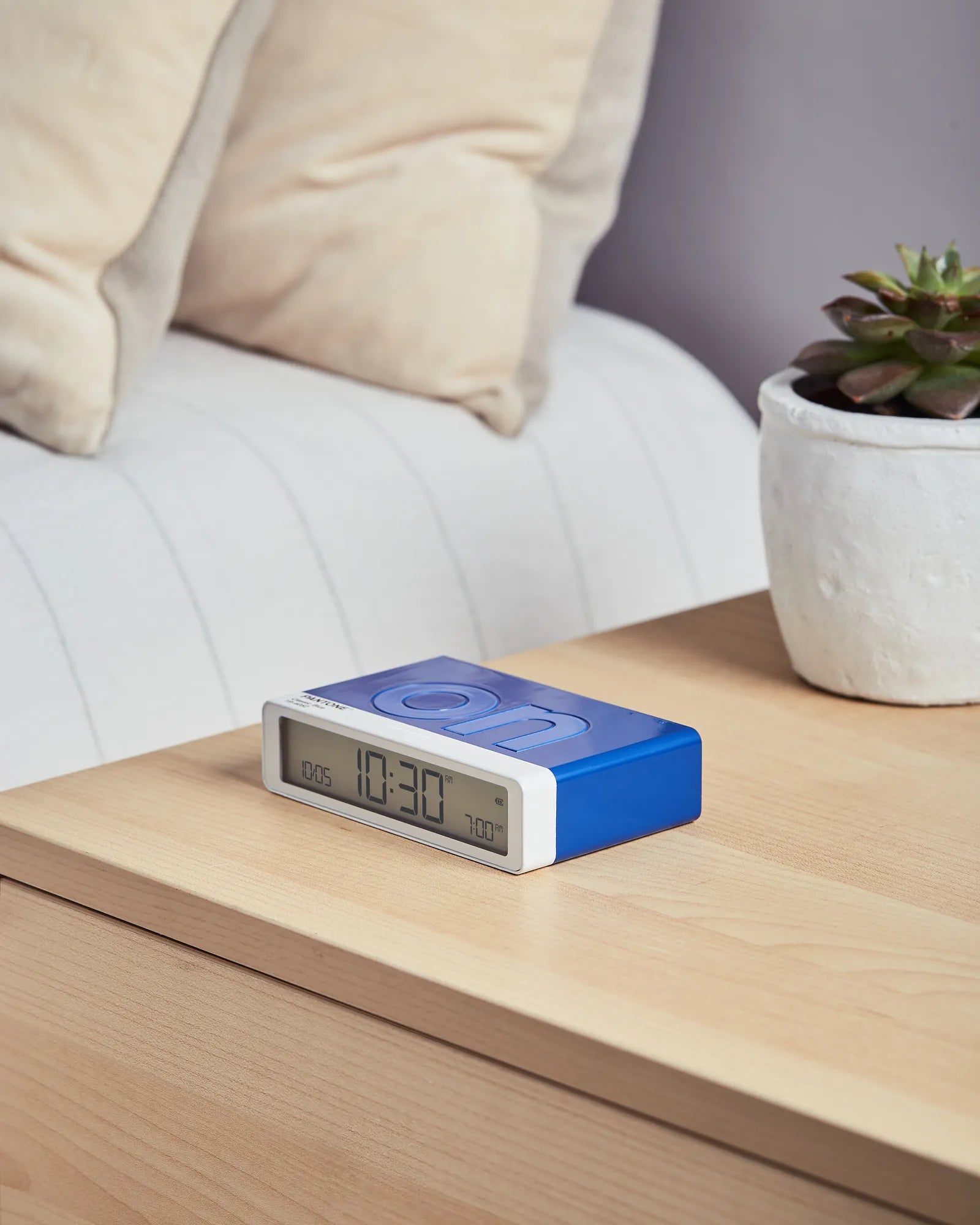Réveil LCD réversible Lexon Flip+ MIMOSA à personnaliser - 45