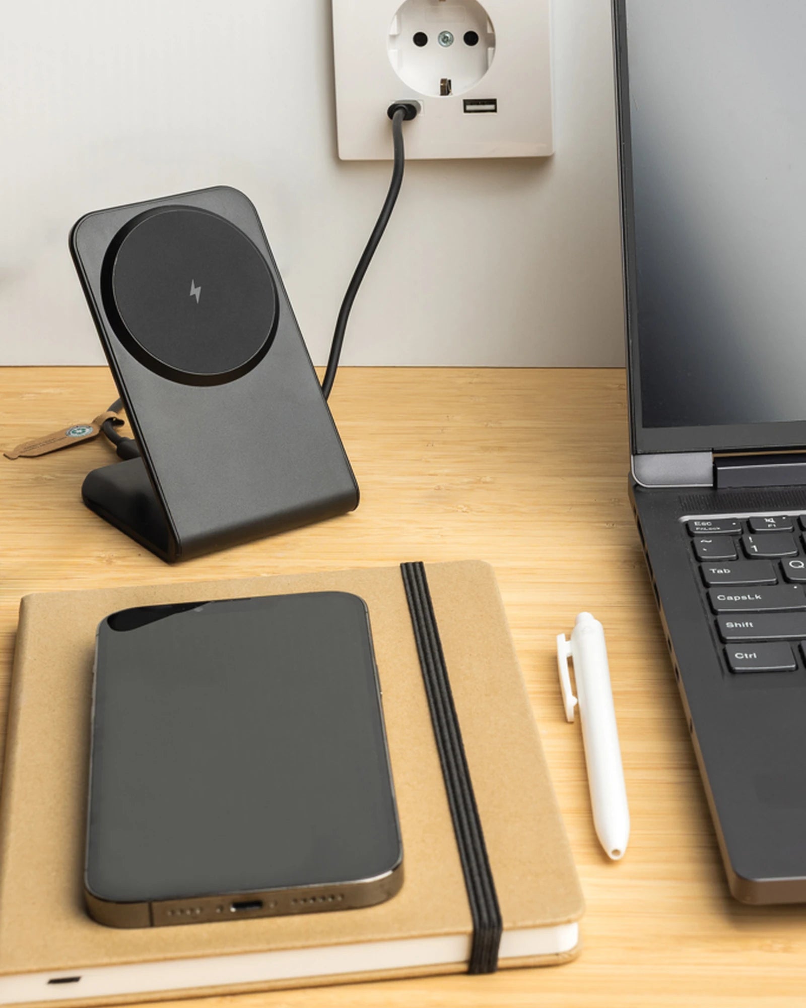 Chargeur magnétique 15W en plastique recyclé à personnaliser - 7
