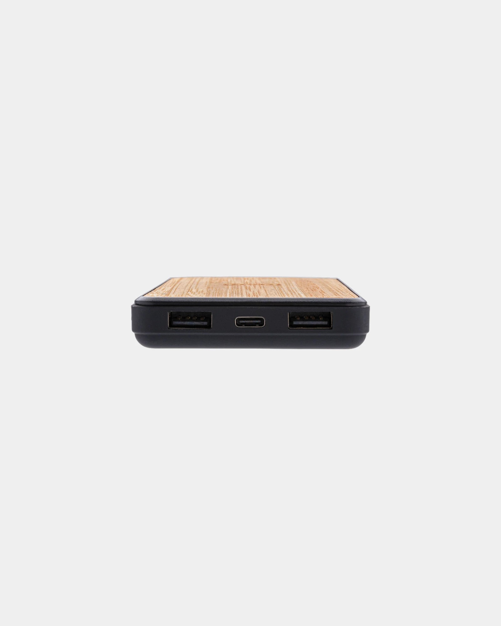 Batterie de secours 8000mAh en plastique recyclé à personnaliser - 4
