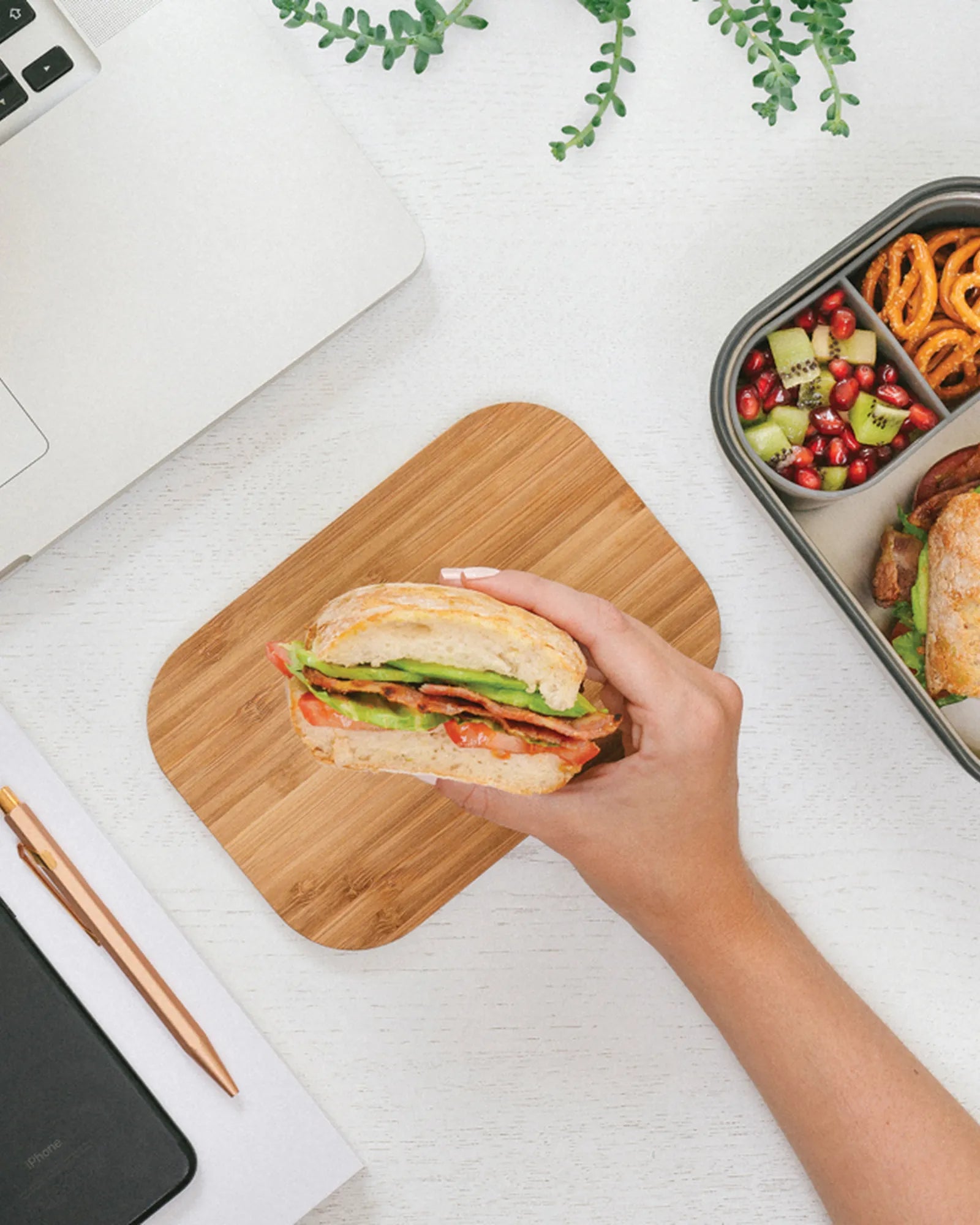 Boîte à sandwich inox Black+Blum Large à personnaliser - 5