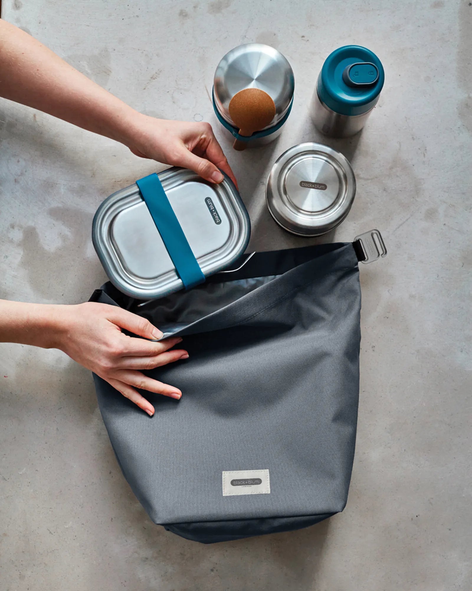 Sac lunch isotherme rPET Black + Blum 6,7L à personnaliser - 18