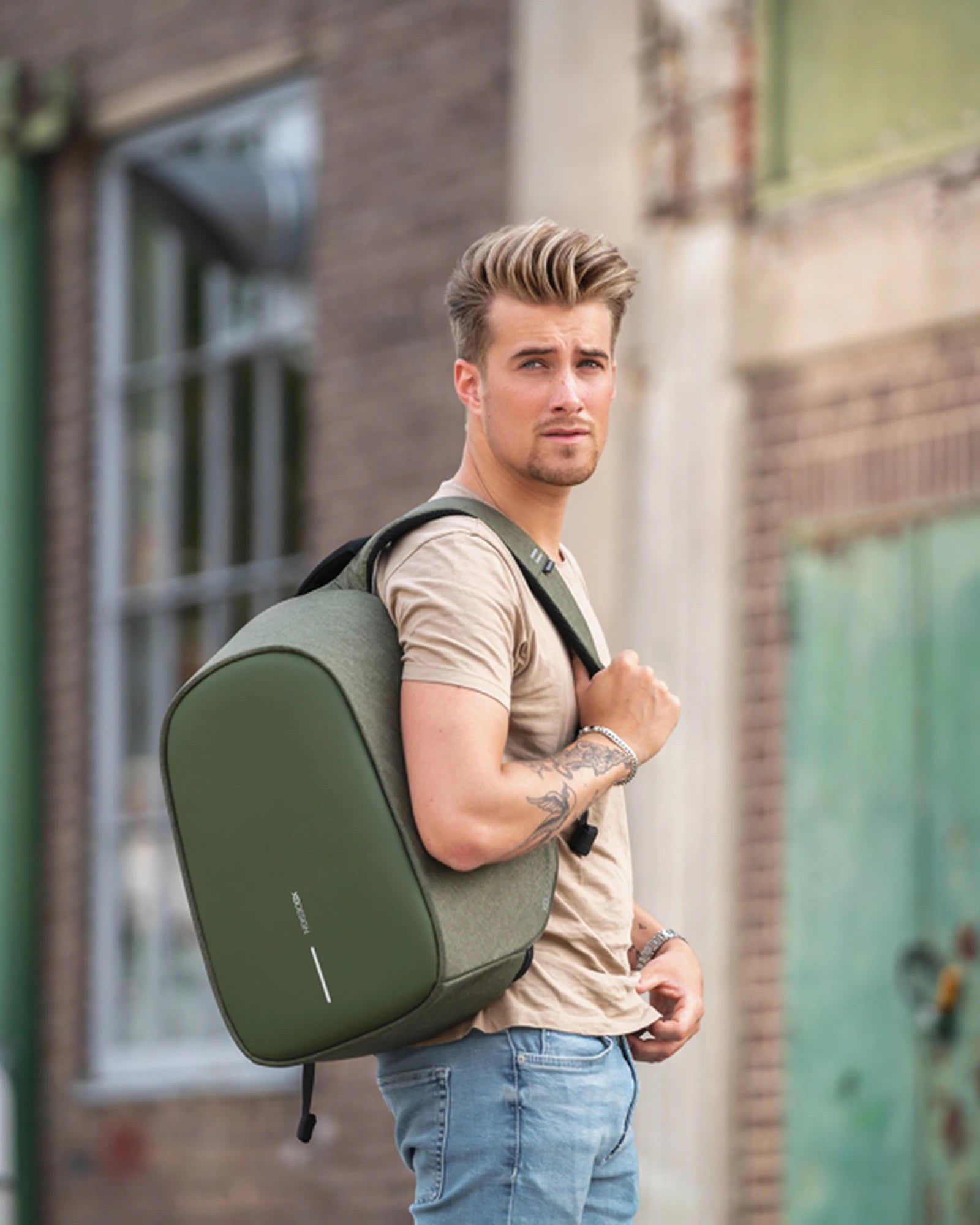 Sac à dos antivol rPET Bobby Hero Regular à personnaliser - 47