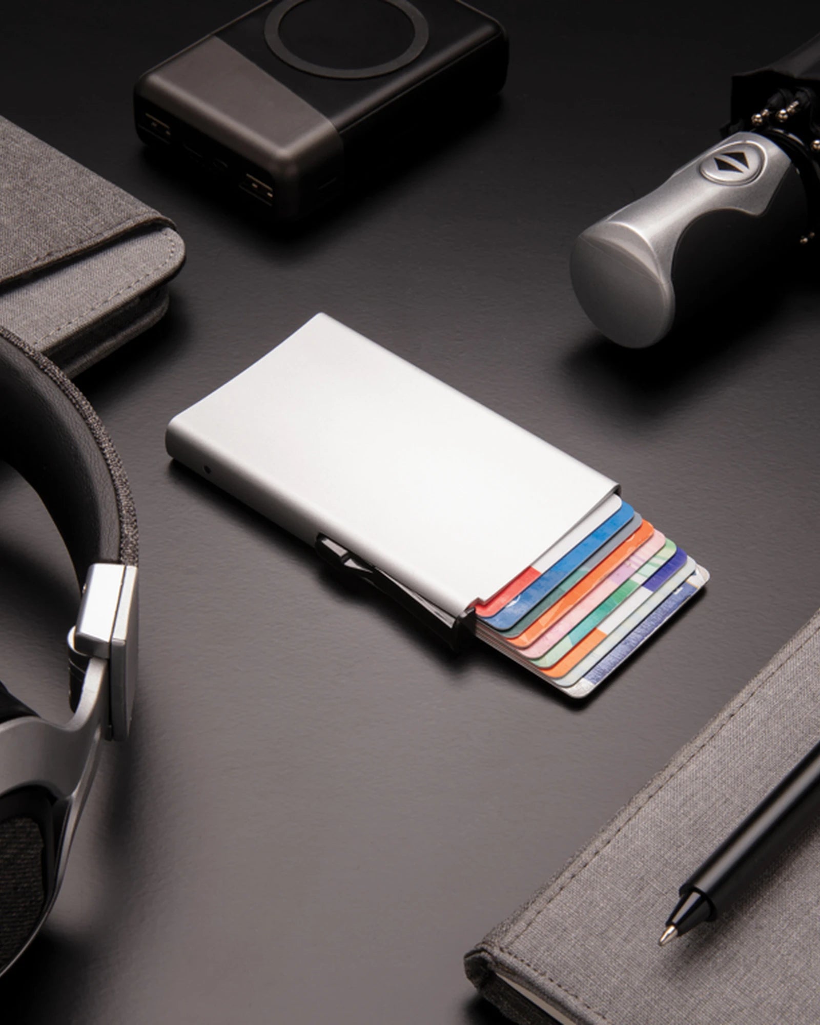 Porte-cartes aluminium anti-RFID à personnaliser - 12