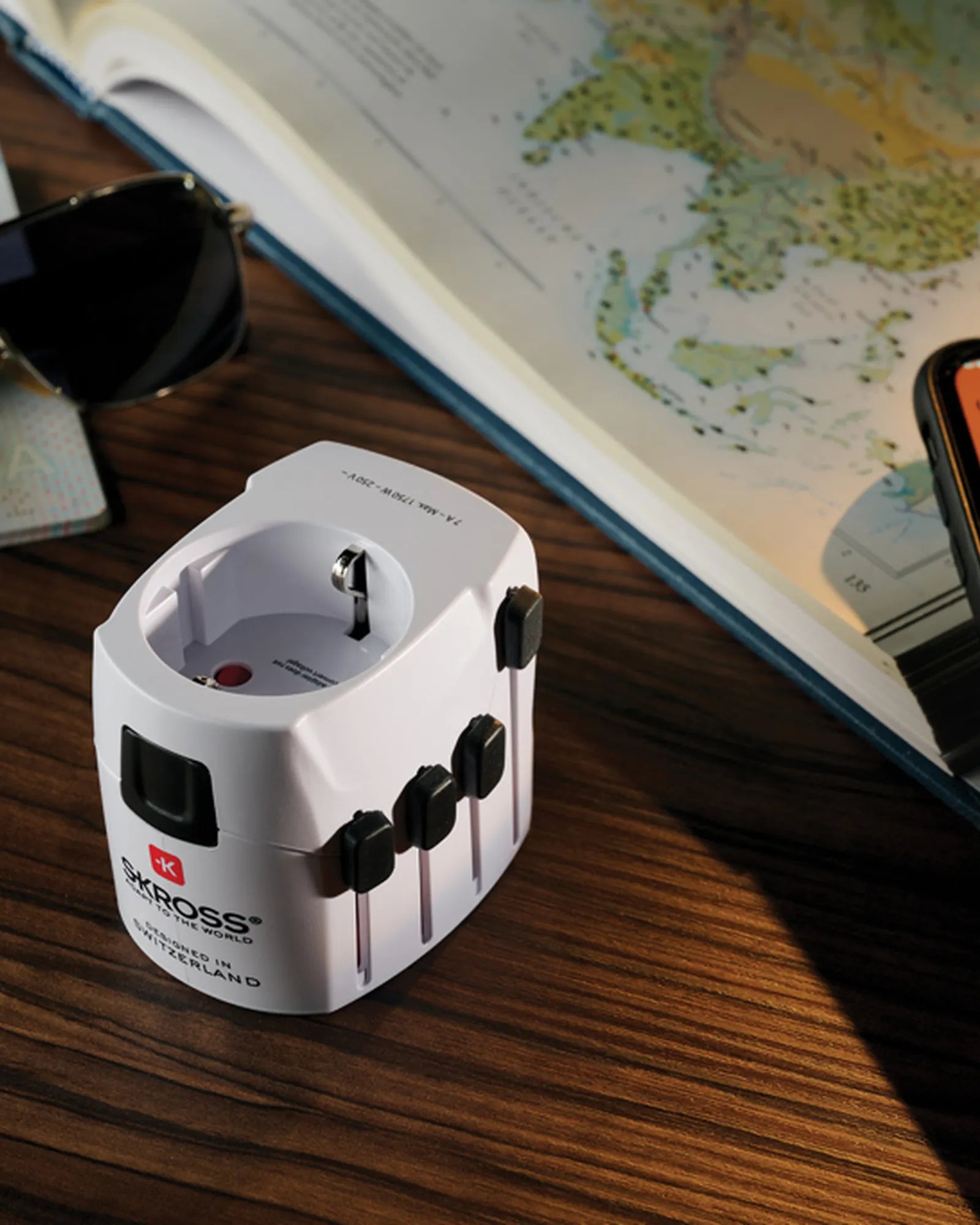 Adaptateur de voyage PC Skross Pro à personnaliser - 6