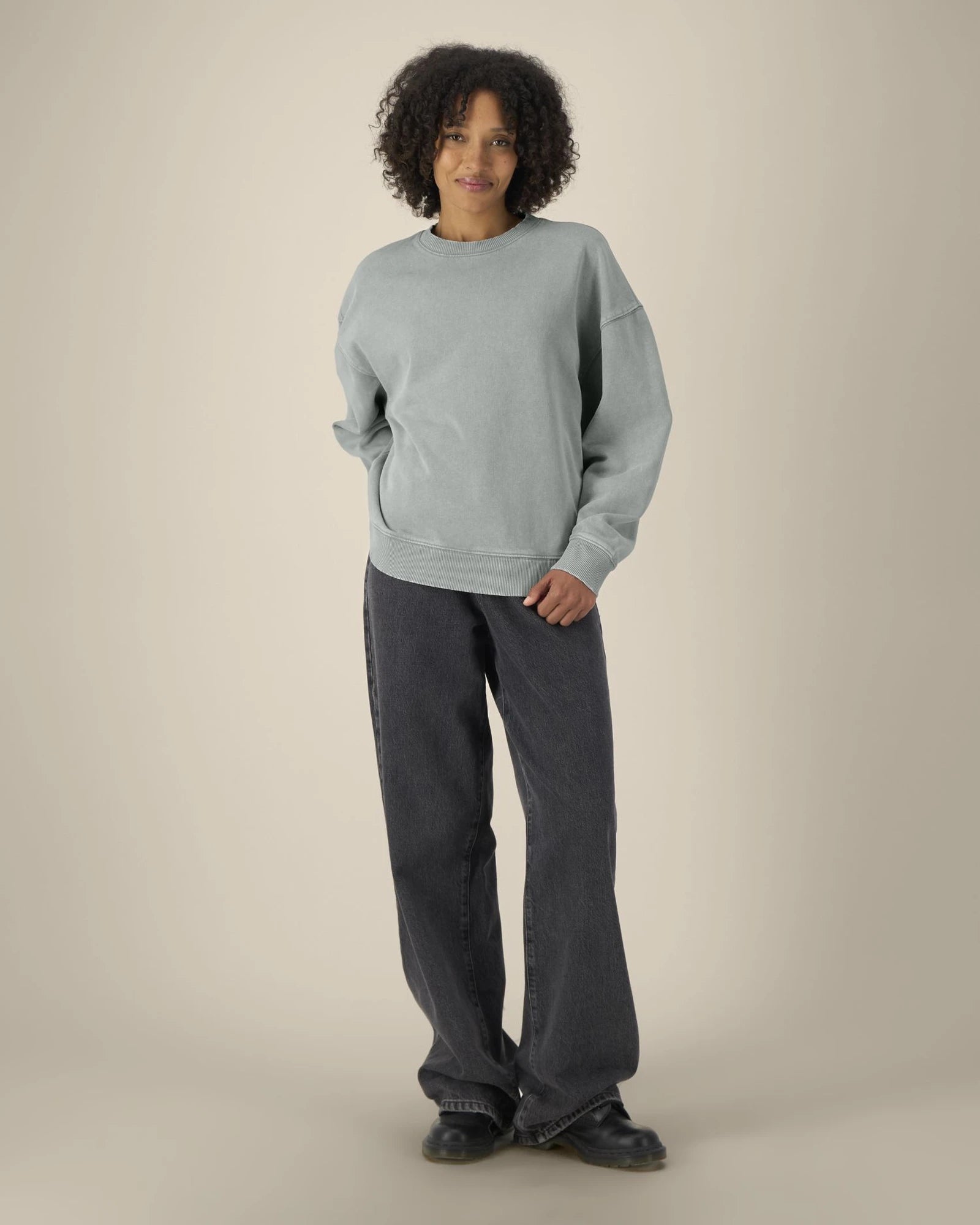 Sweat à col rond coton bio Stanley/Stella Radder 2.0 à personnaliser - G. Dyed Misty Grey