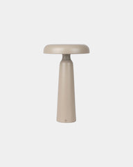 Lampe de table métal ABS recyclé Vinga Avery à personnaliser - Greige