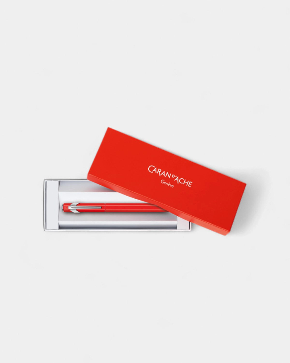 Stylo bille Caran d'Ache Plume à personnaliser - 2