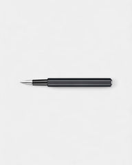 Stylo bille Caran d'Ache Plume à personnaliser - 17
