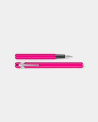 Stylo bille Caran d'Ache Plume à personnaliser - 24